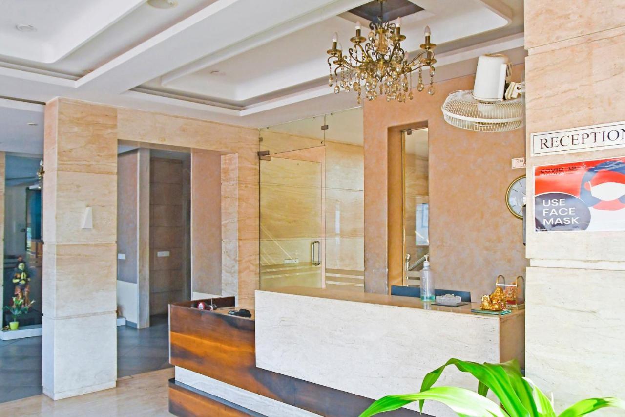 Townhouse 900 Hotel Surya Palace Bhilai Extérieur photo
