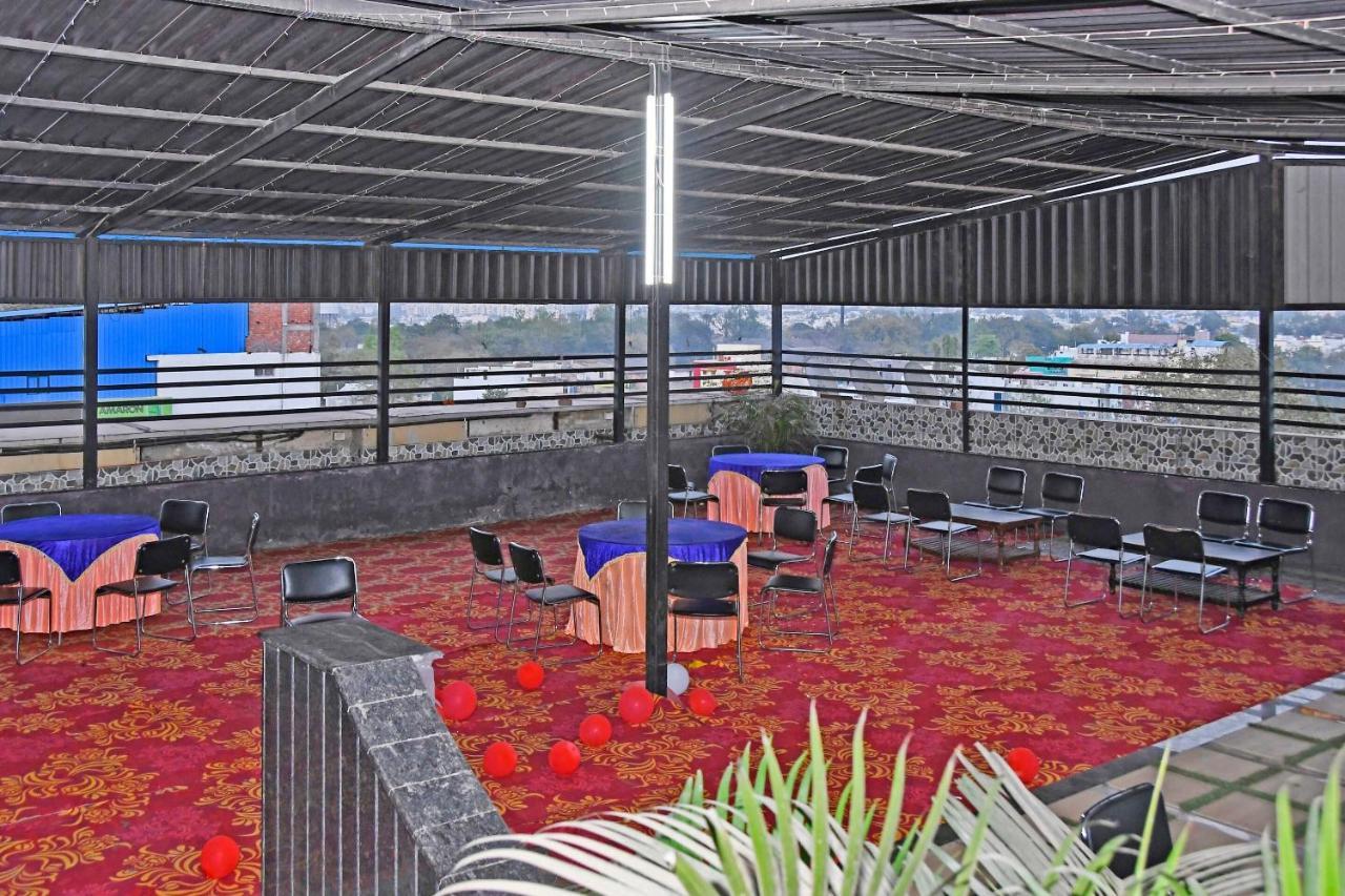 Townhouse 900 Hotel Surya Palace Bhilai Extérieur photo